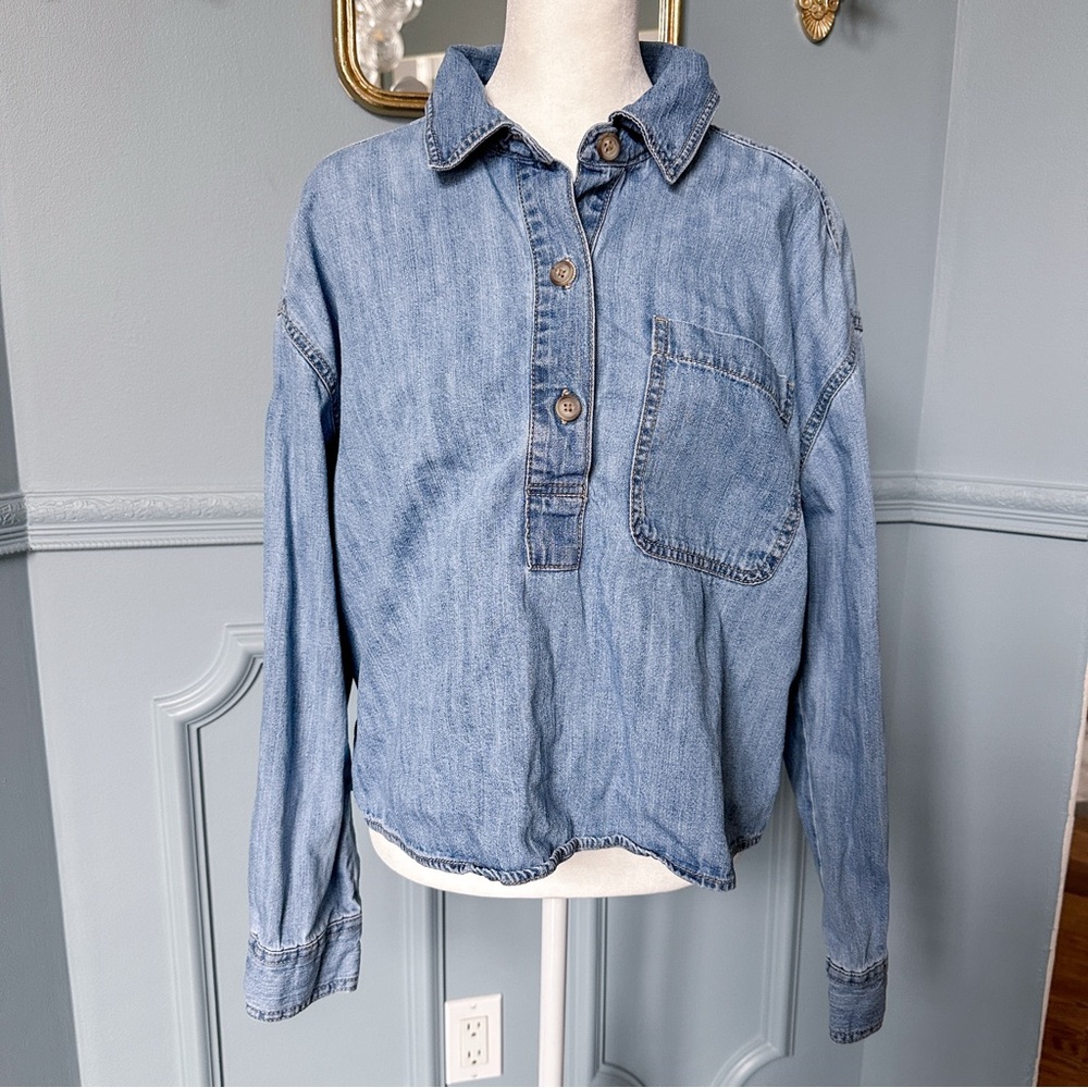 Old Navy cropped denim pullover